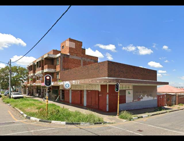 248M² BUILDING FOR SALE IN MALVERN